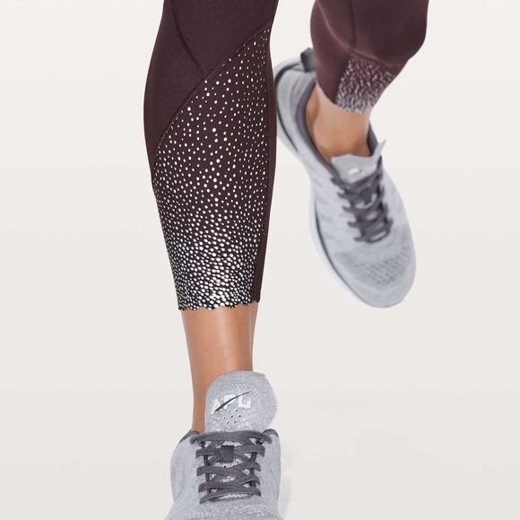 SOLD* Lululemon tight stuff tight - Picture 4 of 12